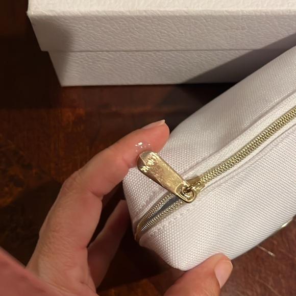Christian Dior white makeup bag gold hardware CD logo gold - Picture 3 of 4